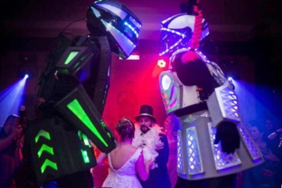 Dominators Robô